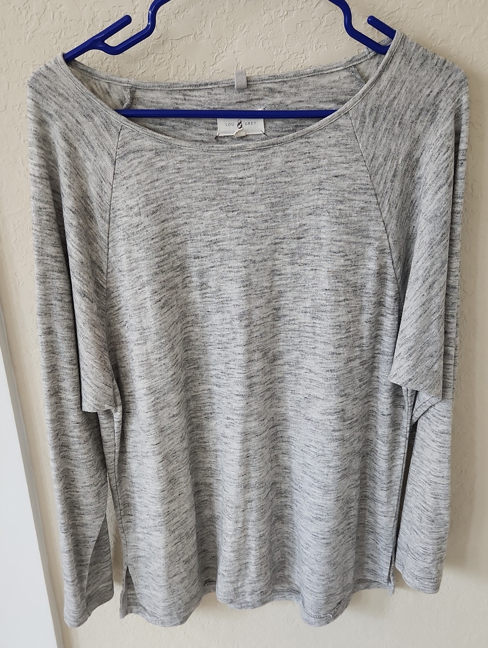 Lou & Grey Light Heather Gray Long Sleeve Relaxed Tee